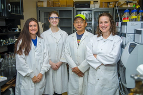 Lab group June 2019.jpg